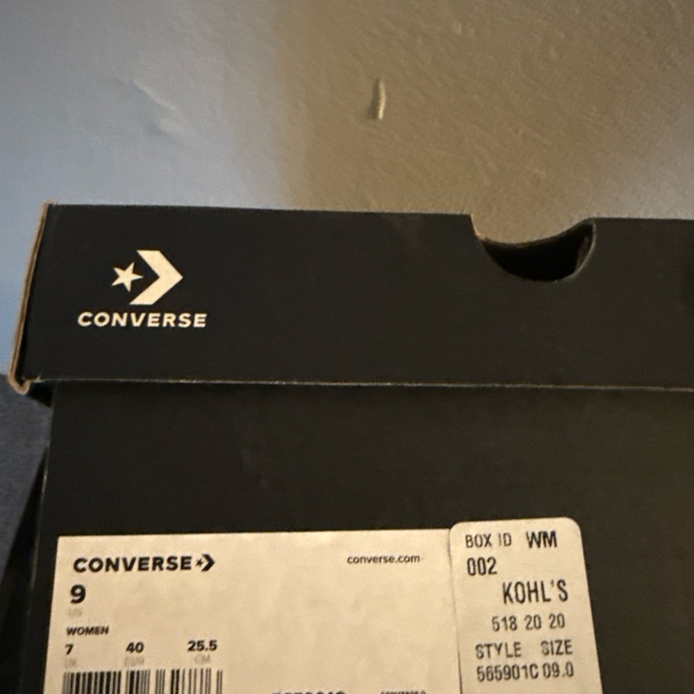 Size 9 - Converse Chuck Taylor All Star Lugged High Black W - Picture 6 of 6